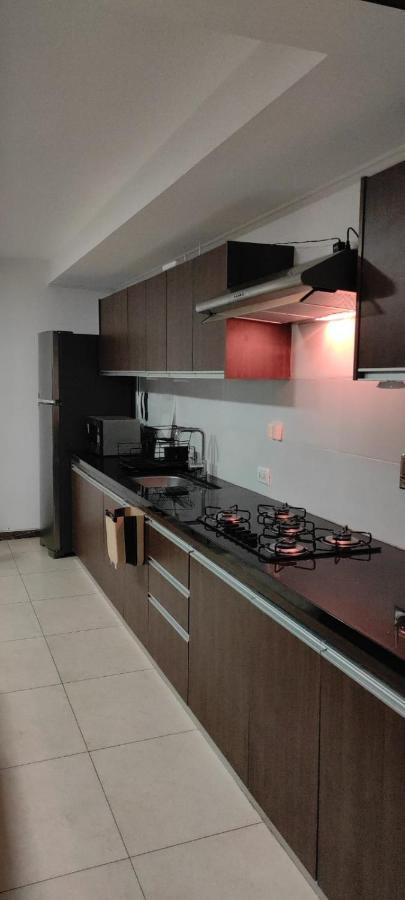 Apartamento Entero Centrico Y Confortable Apartment ซานตาครูซเดอลาเซียร์รา ภายนอก รูปภาพ